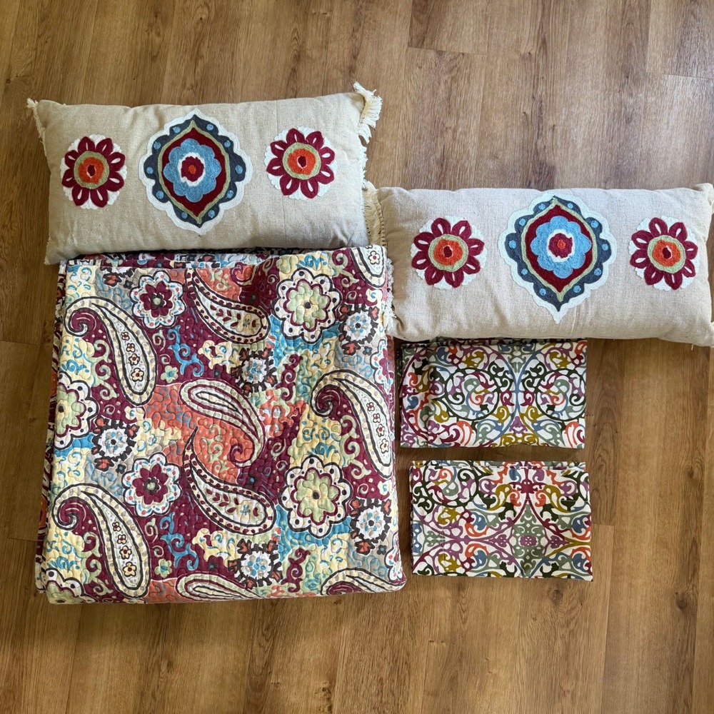 Crate & Barrel Lucia Quilt Queen Reversible Paisley Floral Embroidered Pillows